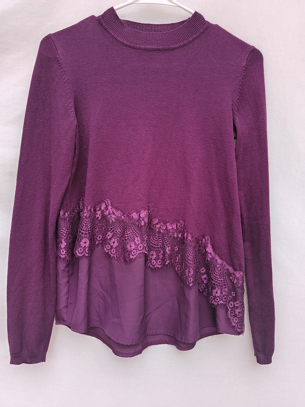 Elle Purple Long Sleeve Knit Top with Lace & Satin Hem Size XS Y2K Fall